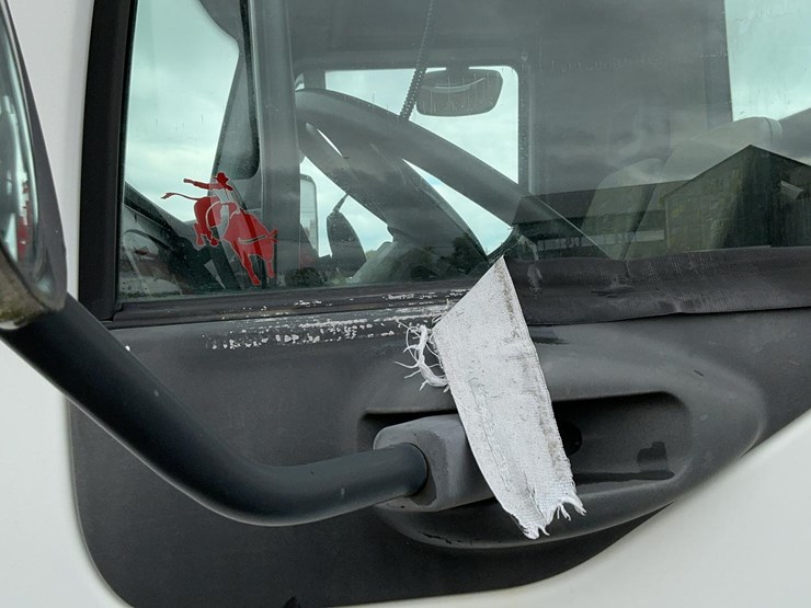 #2001-•-2011-mack-midlum-truck-chassis-image-15