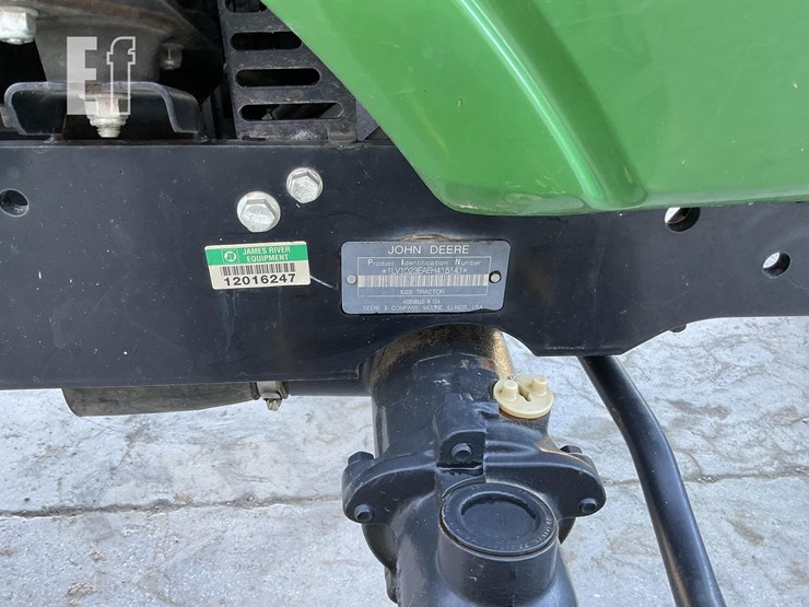 2014-john-deere-1023e-image-17