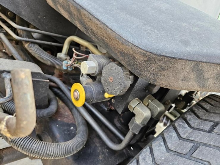 john-deere-3225c-image-28