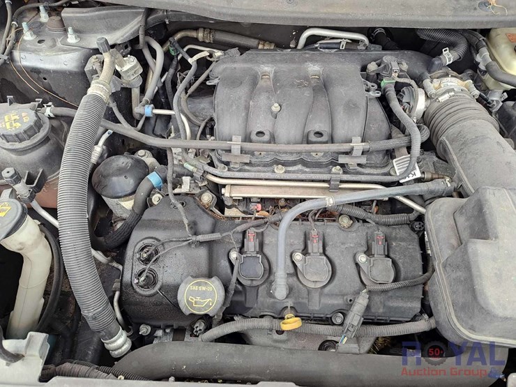 2016-ford-explorer-image-23