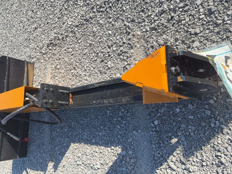 skid-steer-horizontal-log-splitter-image-5