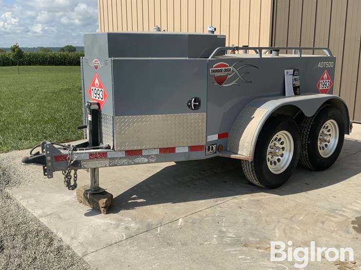 2013-thunder-creek-adt500-500-gal-t/a-fuel-trailer-image-1