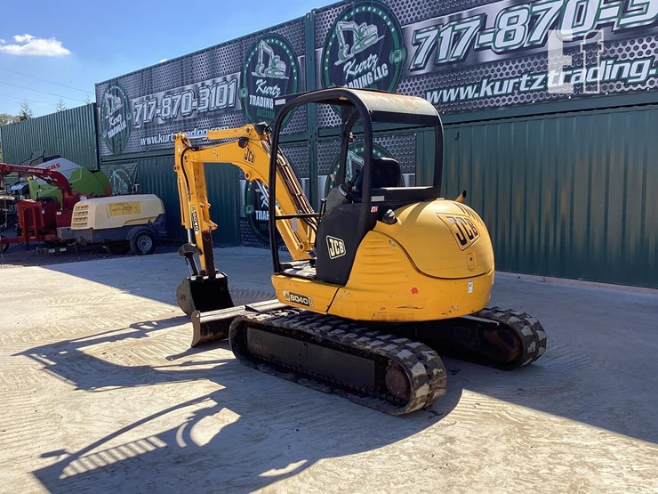 2007-jcb-8040-image-2