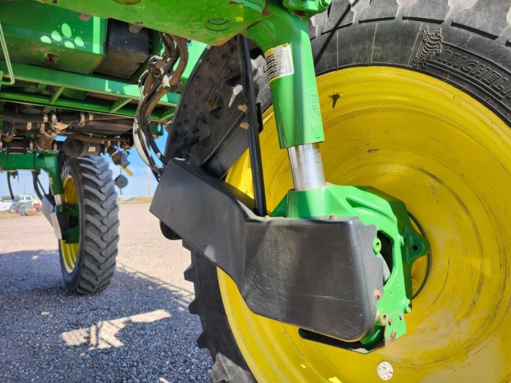 2010-john-deere-4830-image-44