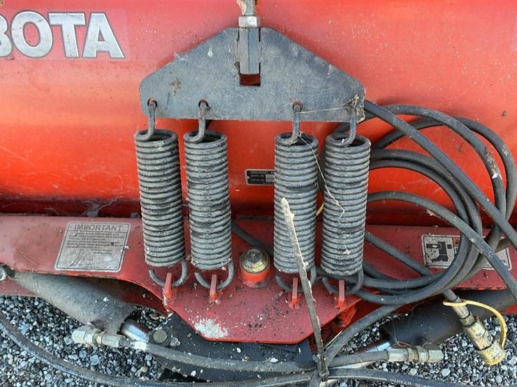 kubota-l2184-image-10