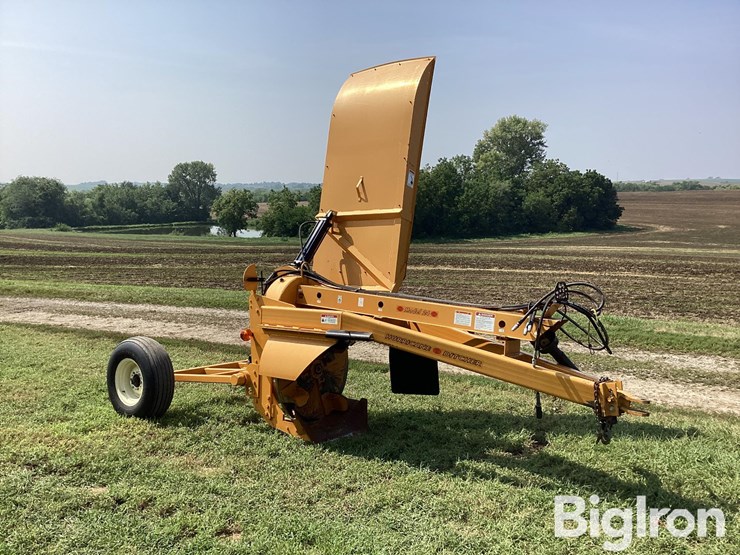 hurricane-24-pull-type-ditcher-image-3