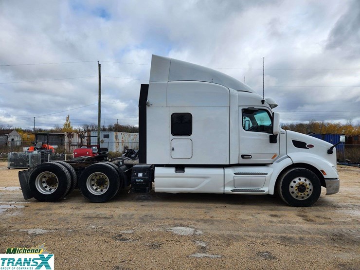 2018-peterbilt-579-image-3
