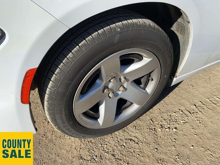 2021-dodge-charger-rwd-4dr-sedan-image-22