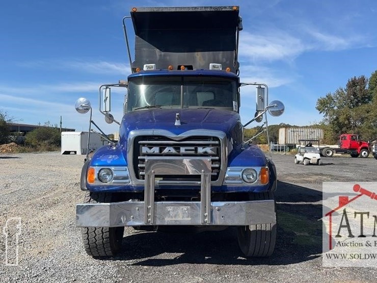 2004-mack-granite-cv713-image-8