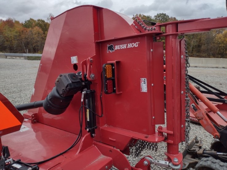 bush-hog-1815-image-14