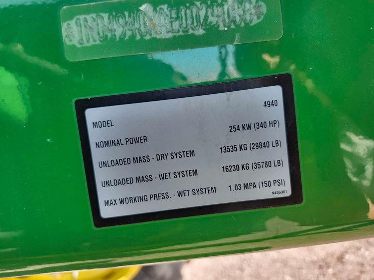 2014-john-deere-4940-image-47