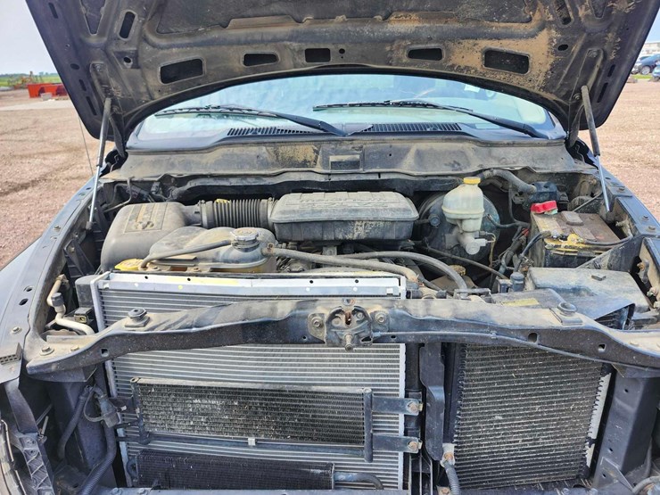 2003-dodge-ram-1500-image-8