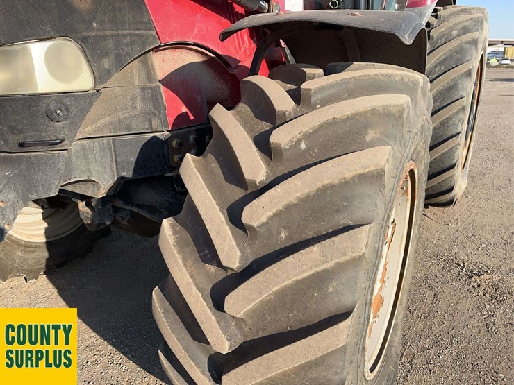 case-puma-210-tractor-image-8