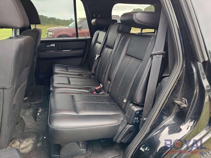 2016-ford-expedition-image-26