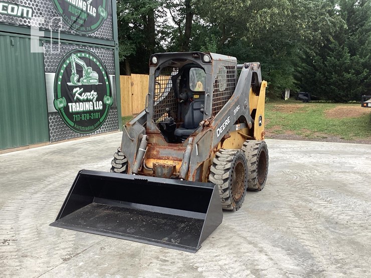 2019-deere-318g-image-8