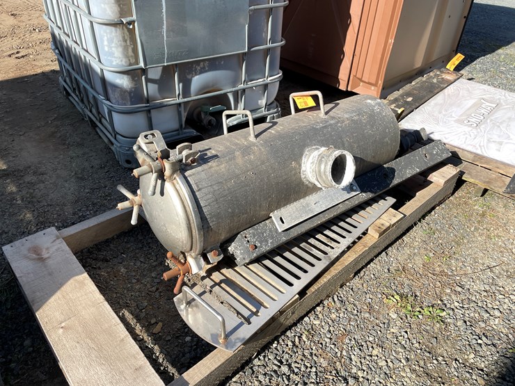 #5719-•-aluminum-tank-image-2