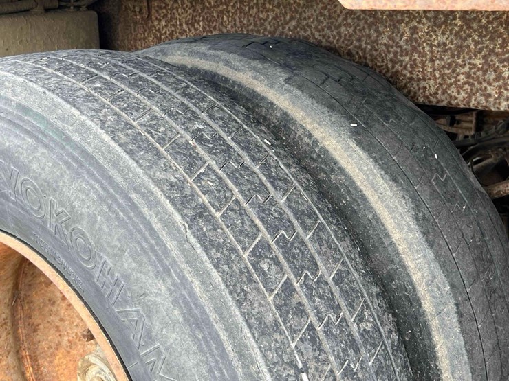 1999-timpte-hopper-bottom-image-25