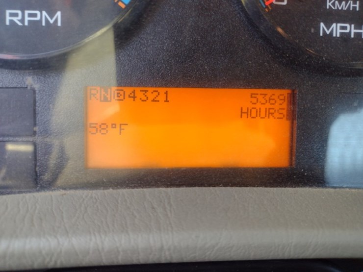 16-international-durastar-4400-image-9