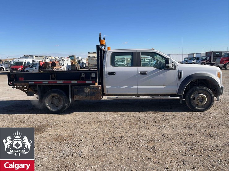 2017-ford-f550-image-5