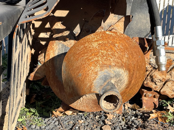 #5668-•-skid-steer-mount-trencher-image-10