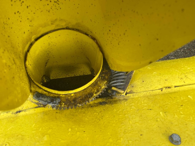 #14066-•-john-deere-snow-blower-(o4)-image-10
