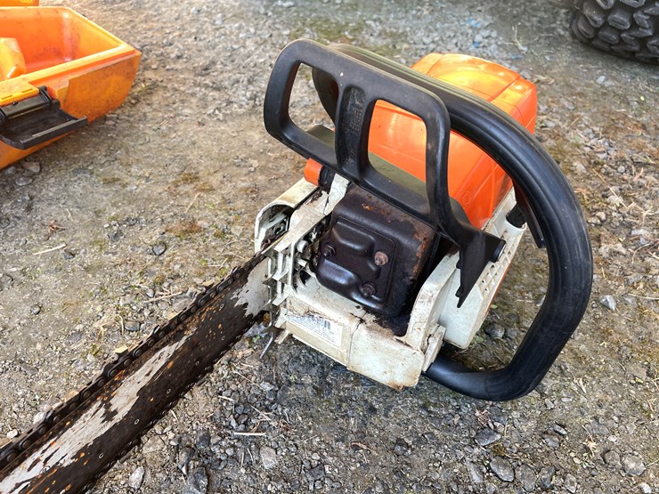 #5714-•-stihl-ms-290-chainsaw-image-5