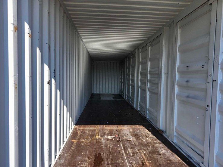 40-ft.-multi-door-container-image-5