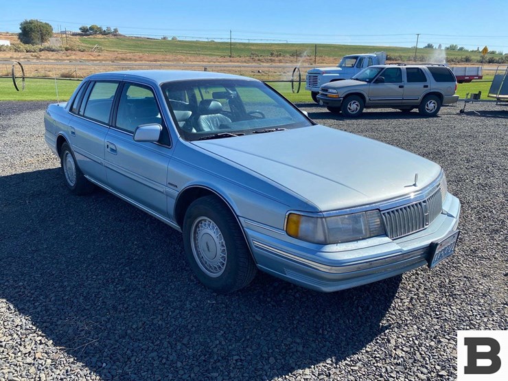 1991-lincoln-continental-sedan-image-7