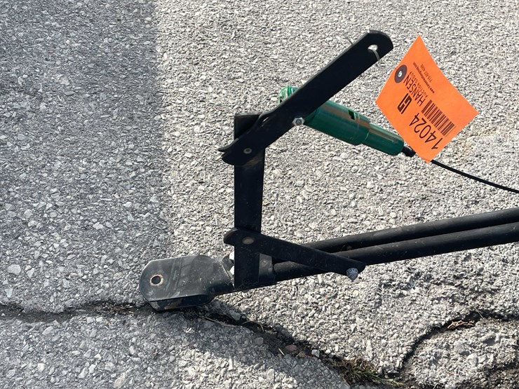 #14024-•-pull-type-lawn-spreader-(o3)-image-15