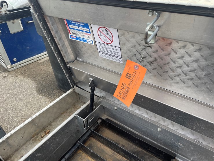 #14046-•-truck-tool-box-(o4)-image-8