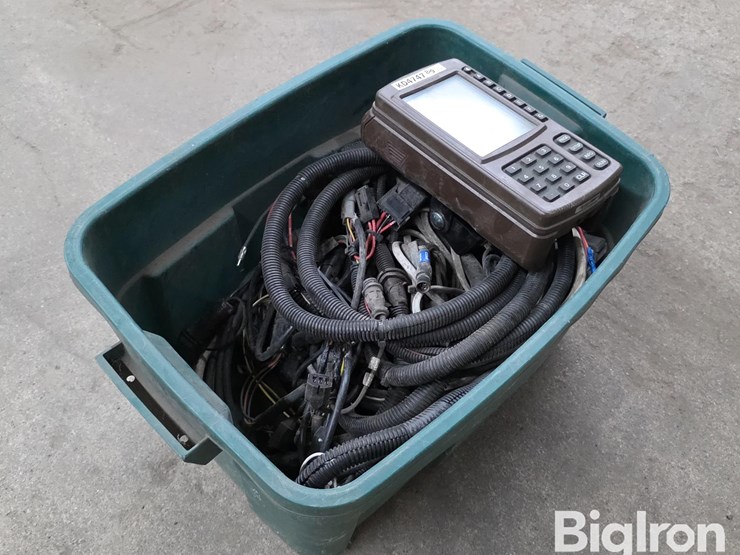 john-deere-brown-box-green-star-display-image-3