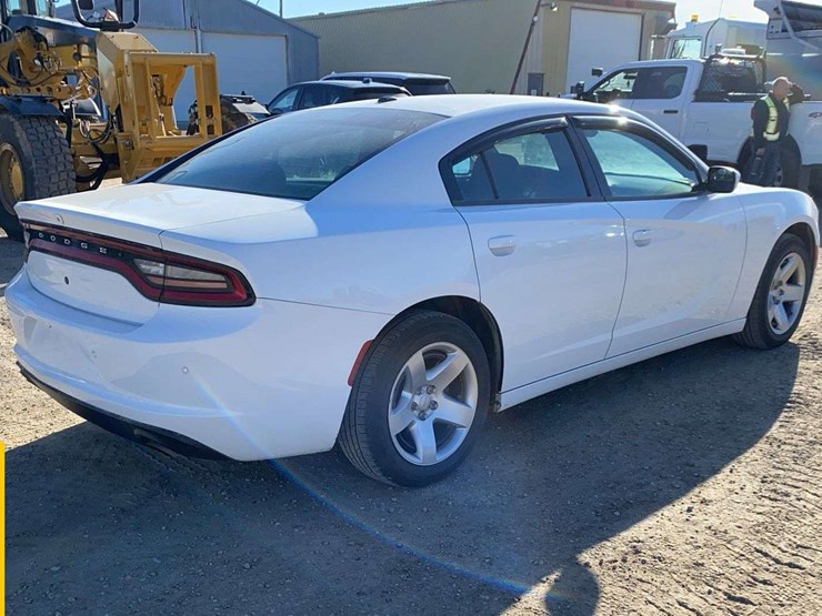 2021-dodge-charger-rwd-4dr-sedan-image-6