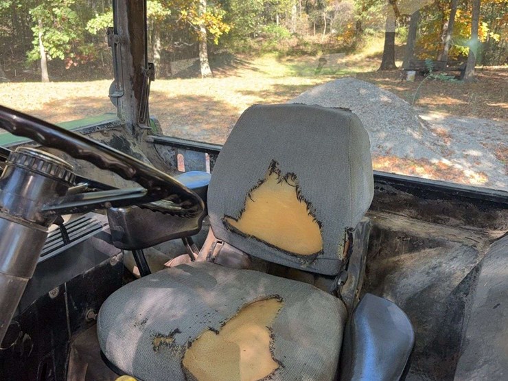 1988-john-deere-4850-image-37