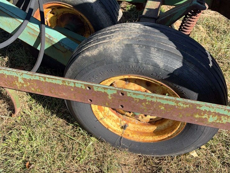 john-deere-1010-image-9