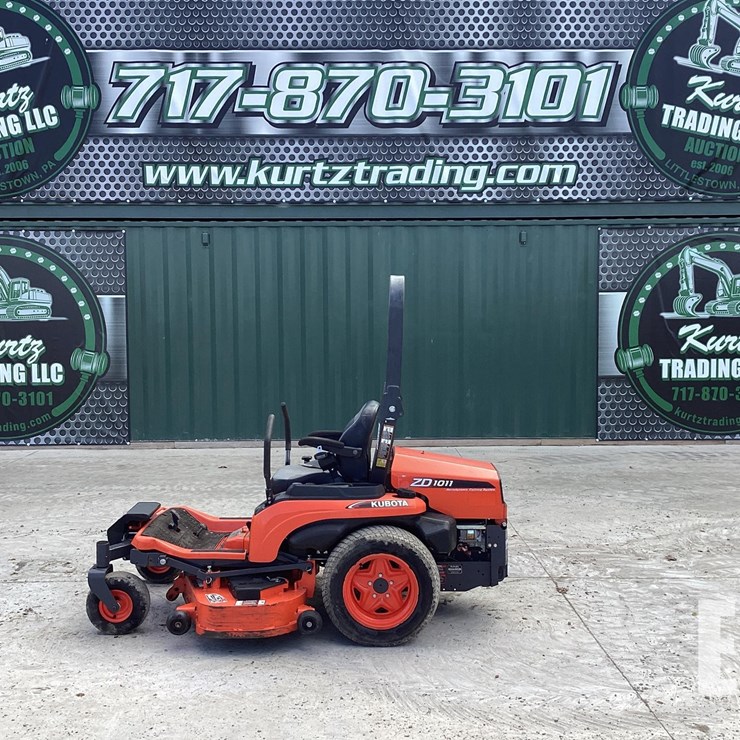 2016 KUBOTA ZD1011