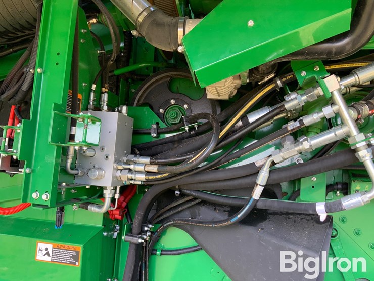 2022-john-deere-s790-image-15