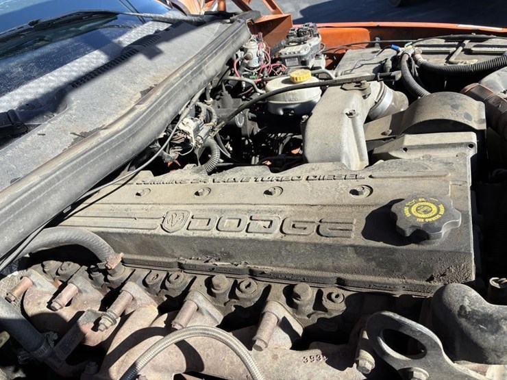 2001-dodge-ram-3500-image-12