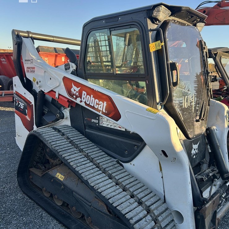 2022 BOBCAT T76