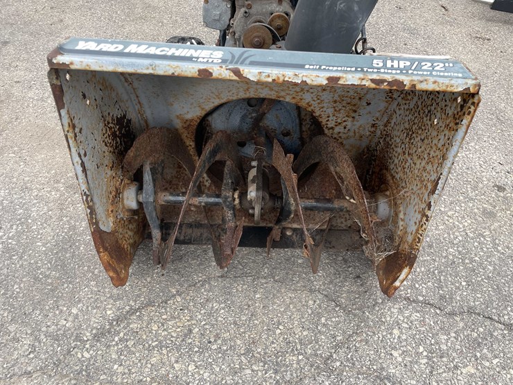 #14029-•-(2)-yard-machines-snow-blowers-(o4)-image-11