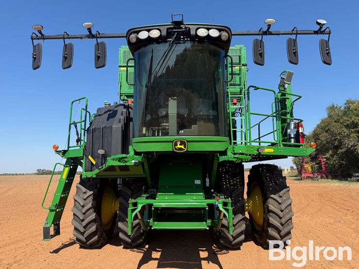 2018-john-deere-cs690-image-2