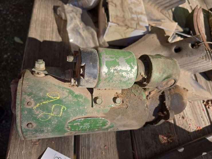 john-deere-starter-(thought-has-been-rebuilt-but-cannot-verify,-fits-7700-combine-image-1