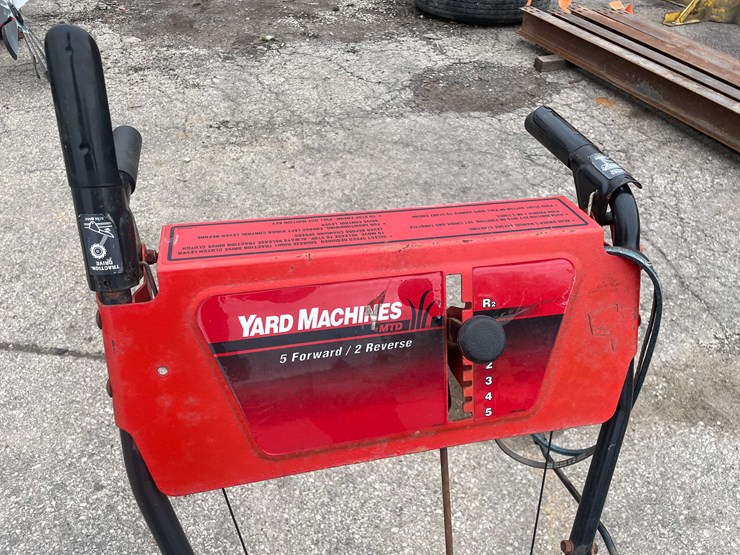 #14029-•-(2)-yard-machines-snow-blowers-(o4)-image-39