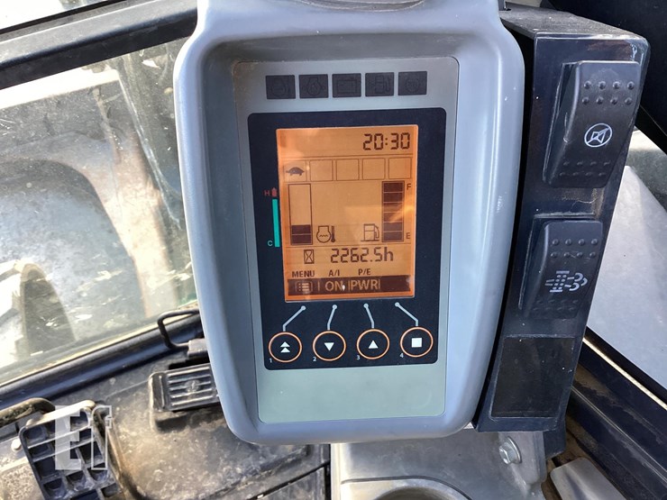 2017-deere-60g-image-20