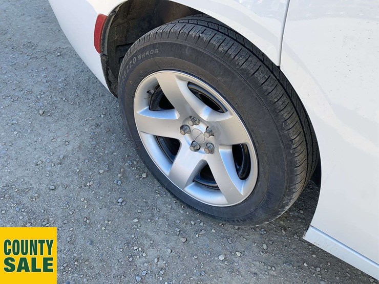 2021-dodge-charger-rwd-4dr-sedan-image-24