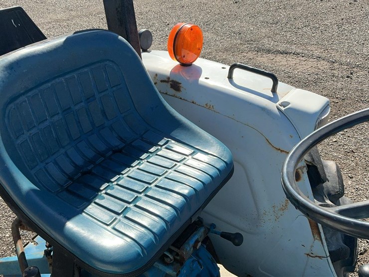 1983-ford-1510-image-6