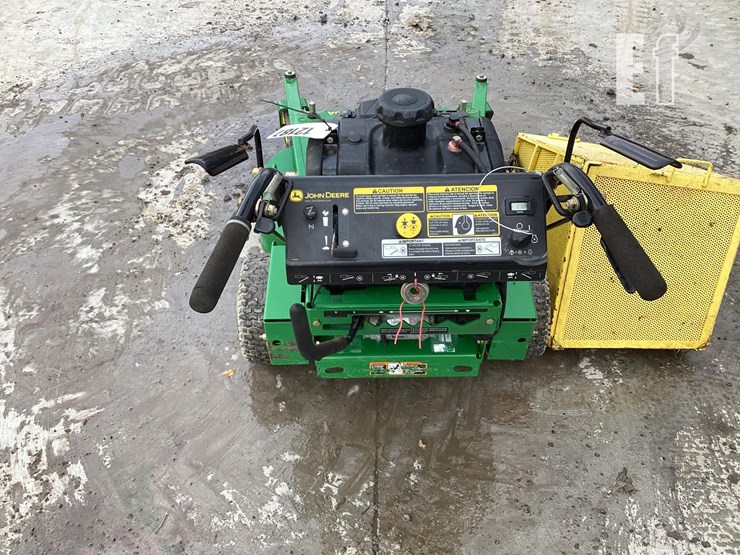 2015-john-deere-model-a-image-11