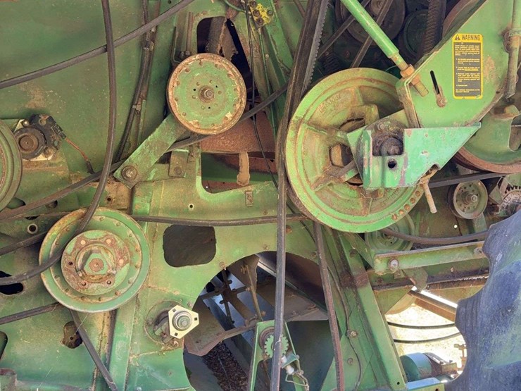 john-deere-8820-image-5