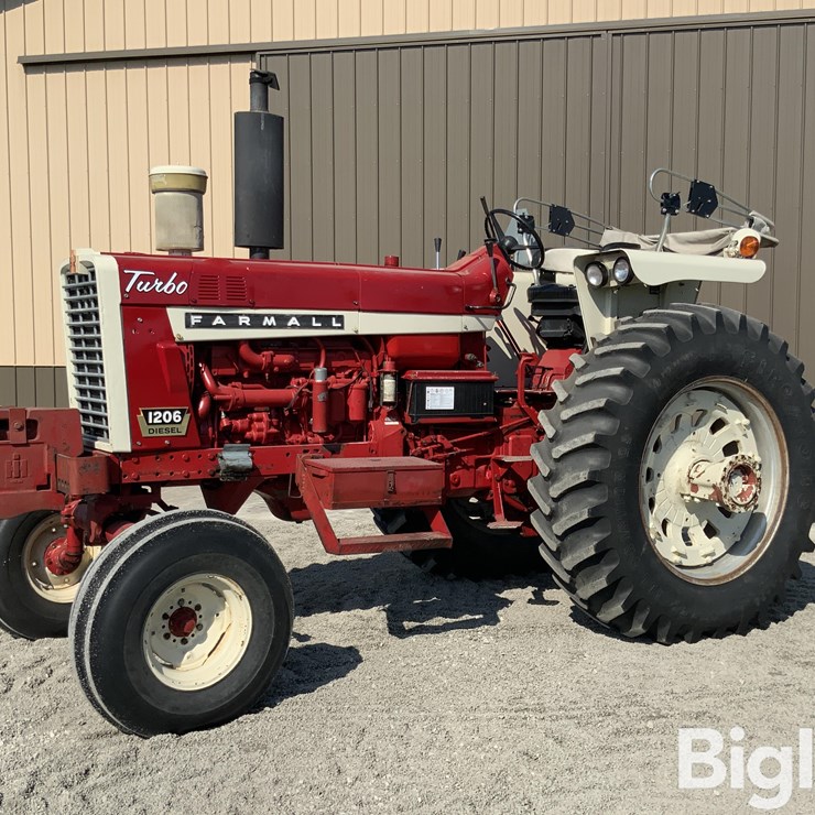 1967 INTERNATIONAL 5