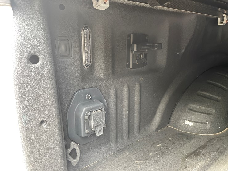 2019-ford-f350-xlt-lariat-image-37