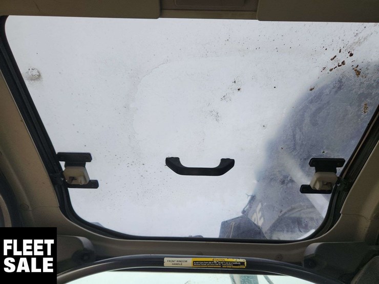 2013-john-deere-250g-excavator-image-21